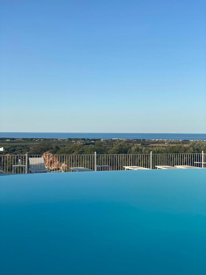 Corte Di Ferro Hotel & Wellness Resort Каровіньйо Екстер'єр фото
