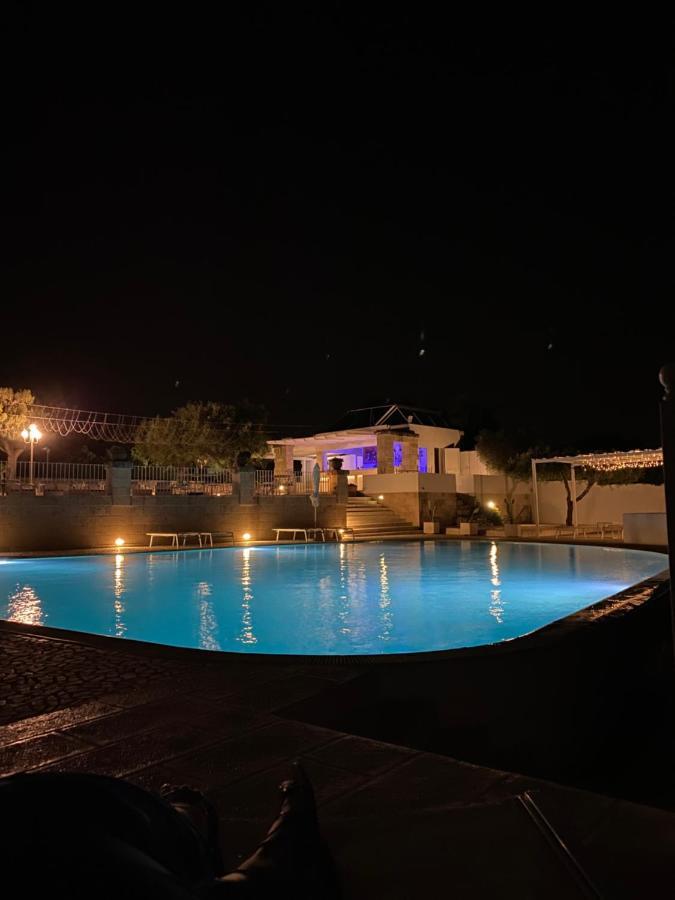 Corte Di Ferro Hotel & Wellness Resort Каровіньйо Екстер'єр фото