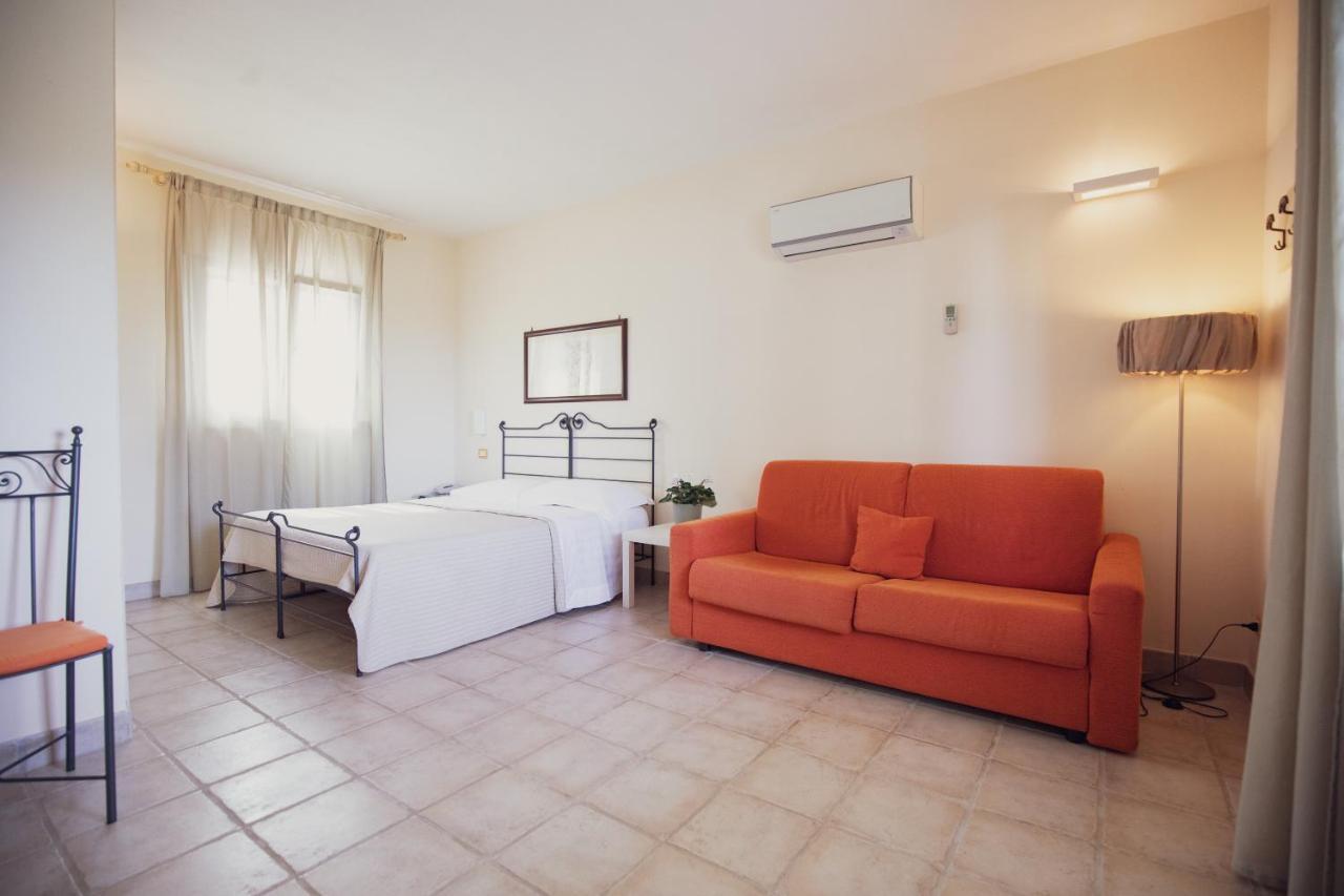Corte Di Ferro Hotel & Wellness Resort Каровіньйо Екстер'єр фото