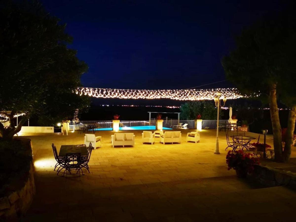 Corte Di Ferro Hotel & Wellness Resort Каровіньйо Екстер'єр фото